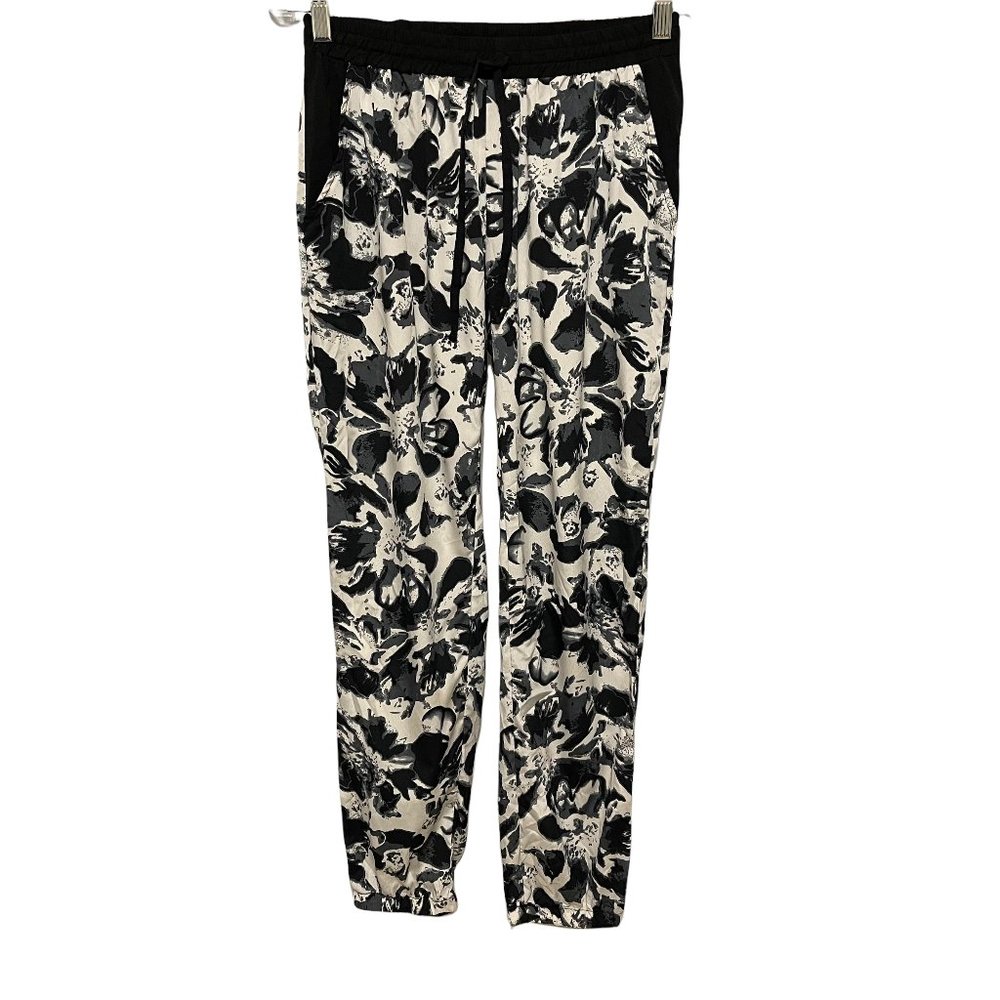 Walter by Walter Baker Black Grey  and White Abstract Jogger Pants